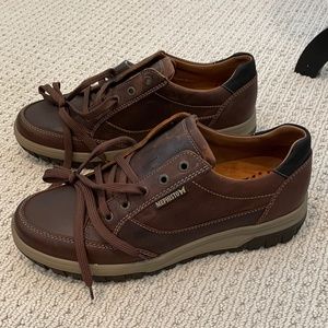 BRAND NEW - Men’s Mephisto PACO shoes! They do NOT make this style anymore!!